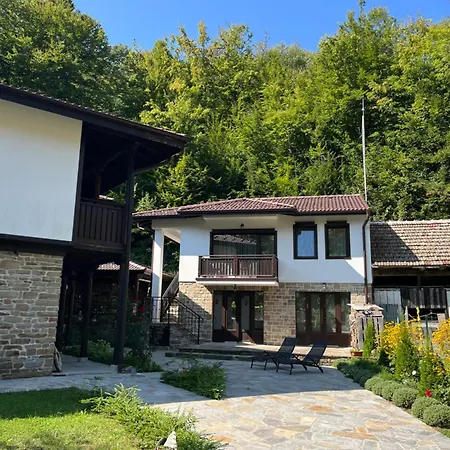 Verta House
