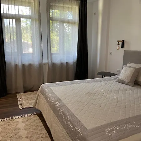 Vendégház Verta House Trjavna