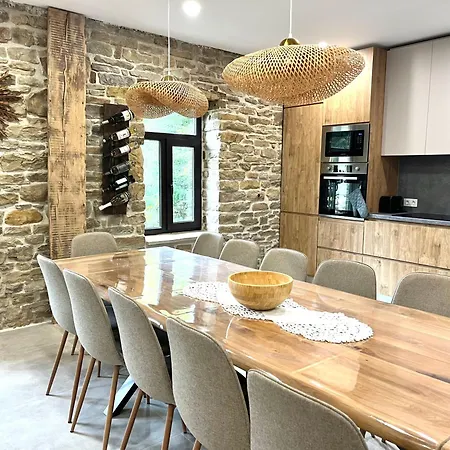 Verta House Pensión *