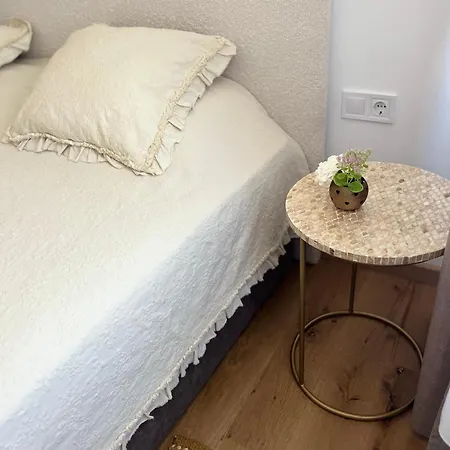 Verta House Vendégház *